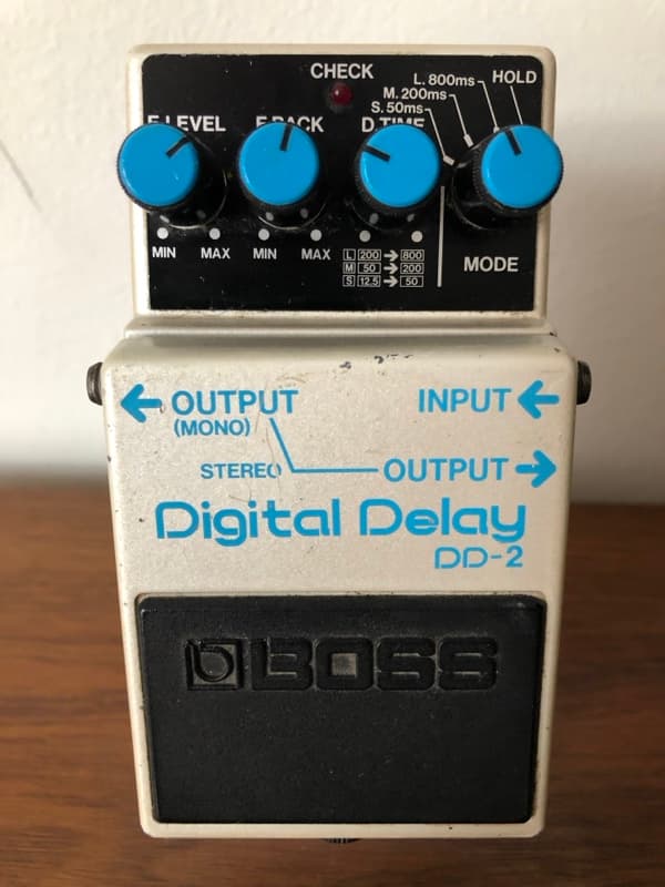 Boss DD-2