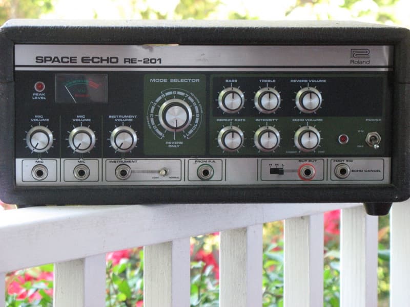 Roland RE-201 Space Echo